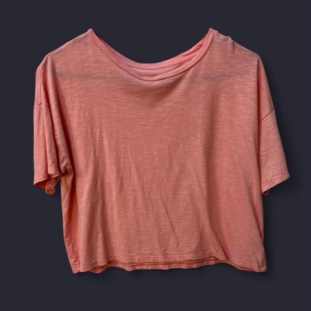 American Eagle Outfitters Coral Short Sleeve Tee